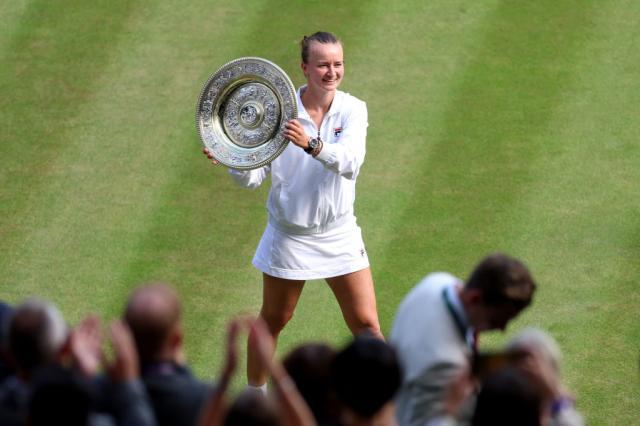 kaiyun网页版-张奔斗：克雷奇科娃的星光和商业价值为何上不来？